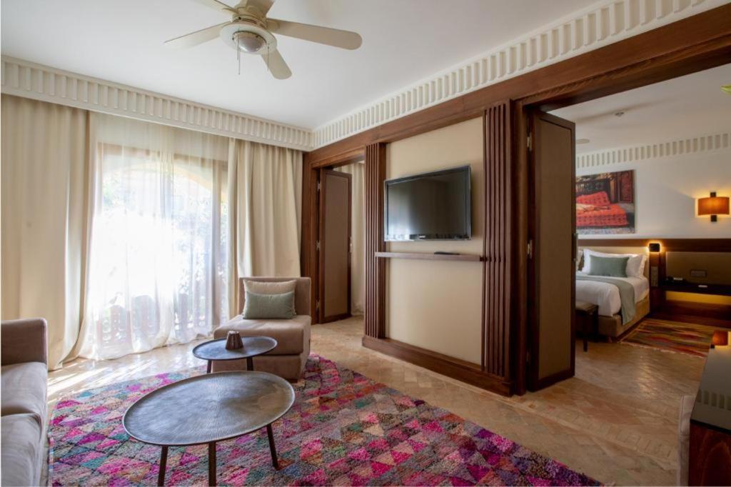 Les Jardins De La Koutoubia Hotel Marrakesh Eksteriør billede Suite at the hotel