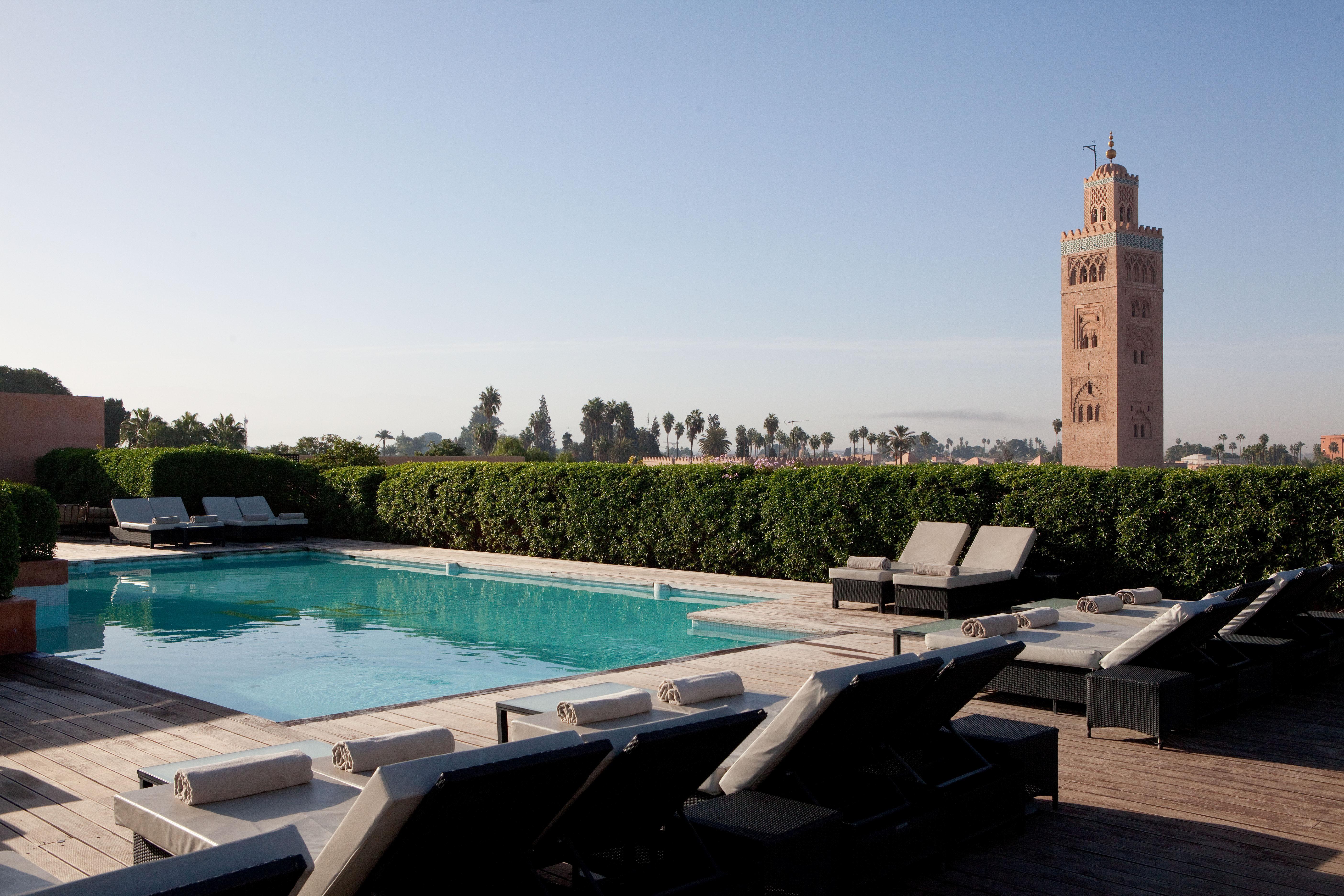Les Jardins De La Koutoubia Hotel Marrakesh Eksteriør billede The swimming pool at the hotel